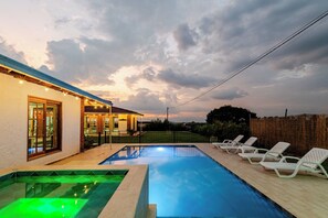 Piscina externa