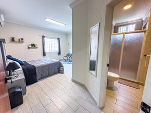 5 bedrooms, iron/ironing board, WiFi - Spacious 5-bedroom house with AC, WiFi near to the beach (Boca del Río)