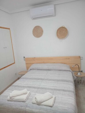 7 slaapkamers, wifi, beddengoed