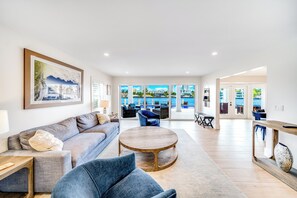 تلفزيون ذكي، كُتُب