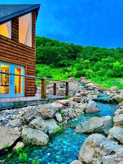 Valley View Lodge w/ Swimming Pond, Waterfalls, and Hot Tub
