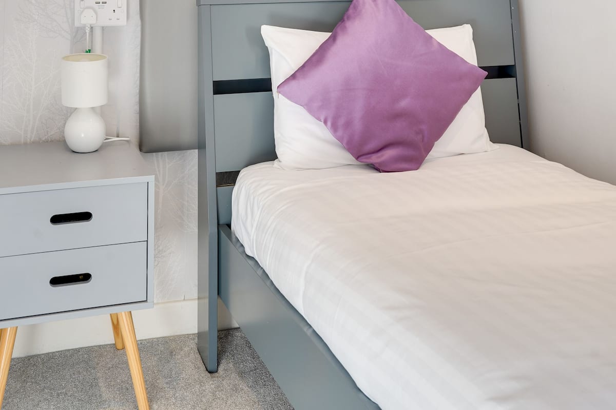 Chambre Double Standard, 1 lit double, salle de bains attenante