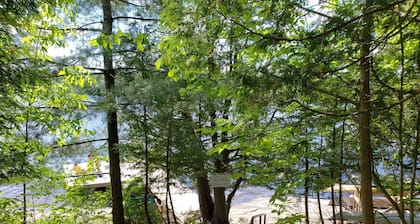 Modern Muskoka Executive 1 bedroom Loft/Condo