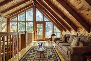 Smart TV, fireplace, video games