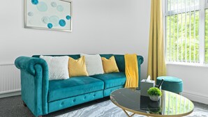 Apartment | Living area - Leicester/1bedapart/petsok/tv/wifi/restaurantsnear (Leicester)