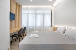 Apartment | 12 bedrooms, desk - Porto Pireo by Superhost365 (Piraeus)