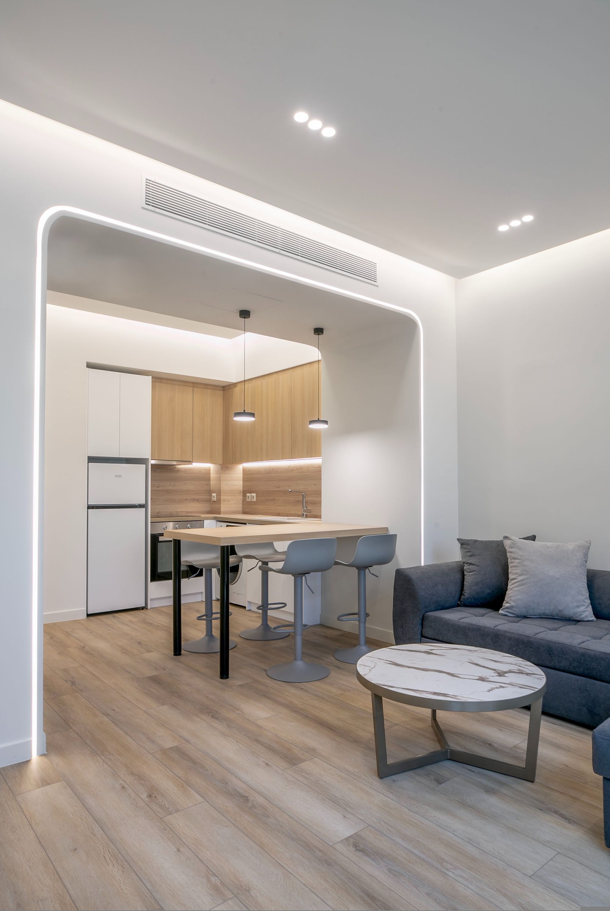 アパートメント | 12 室のベッドルーム、デスク