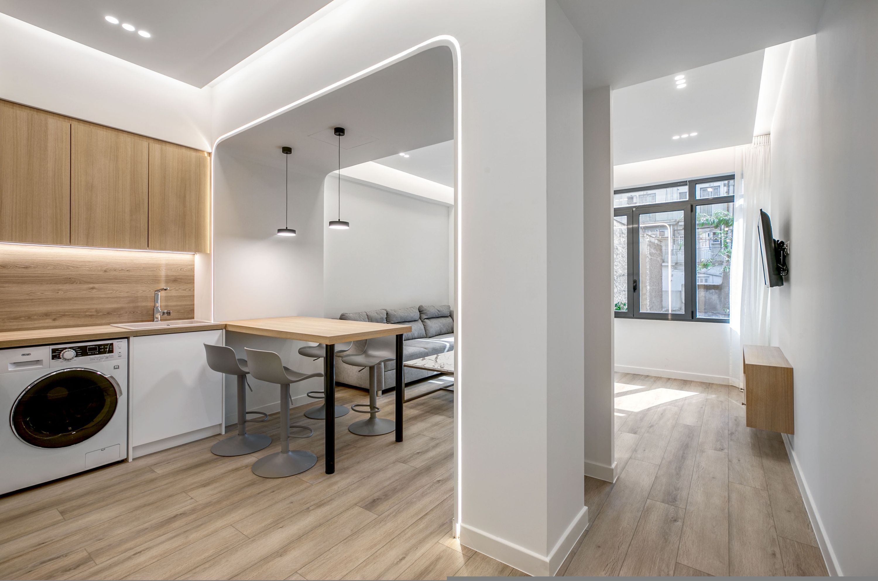 アパートメント | 12 室のベッドルーム、デスク