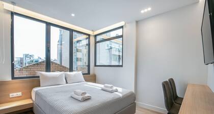 Porto Pireo by Superhost365