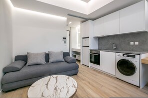 Studio | 12 bedrooms, desk - Porto Pireo by Superhost365 (Piraeus)