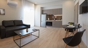 Apartment | 2 Schlafzimmer, Schreibtisch