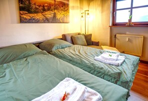1 Schlafzimmer, Bügeleisen/Bügelbrett, Reisekinderbett, WLAN