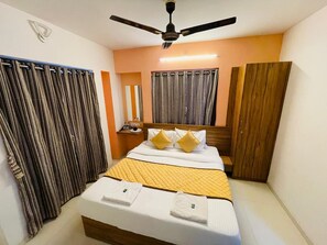 Habitació doble Deluxe | Wifi gratuïta