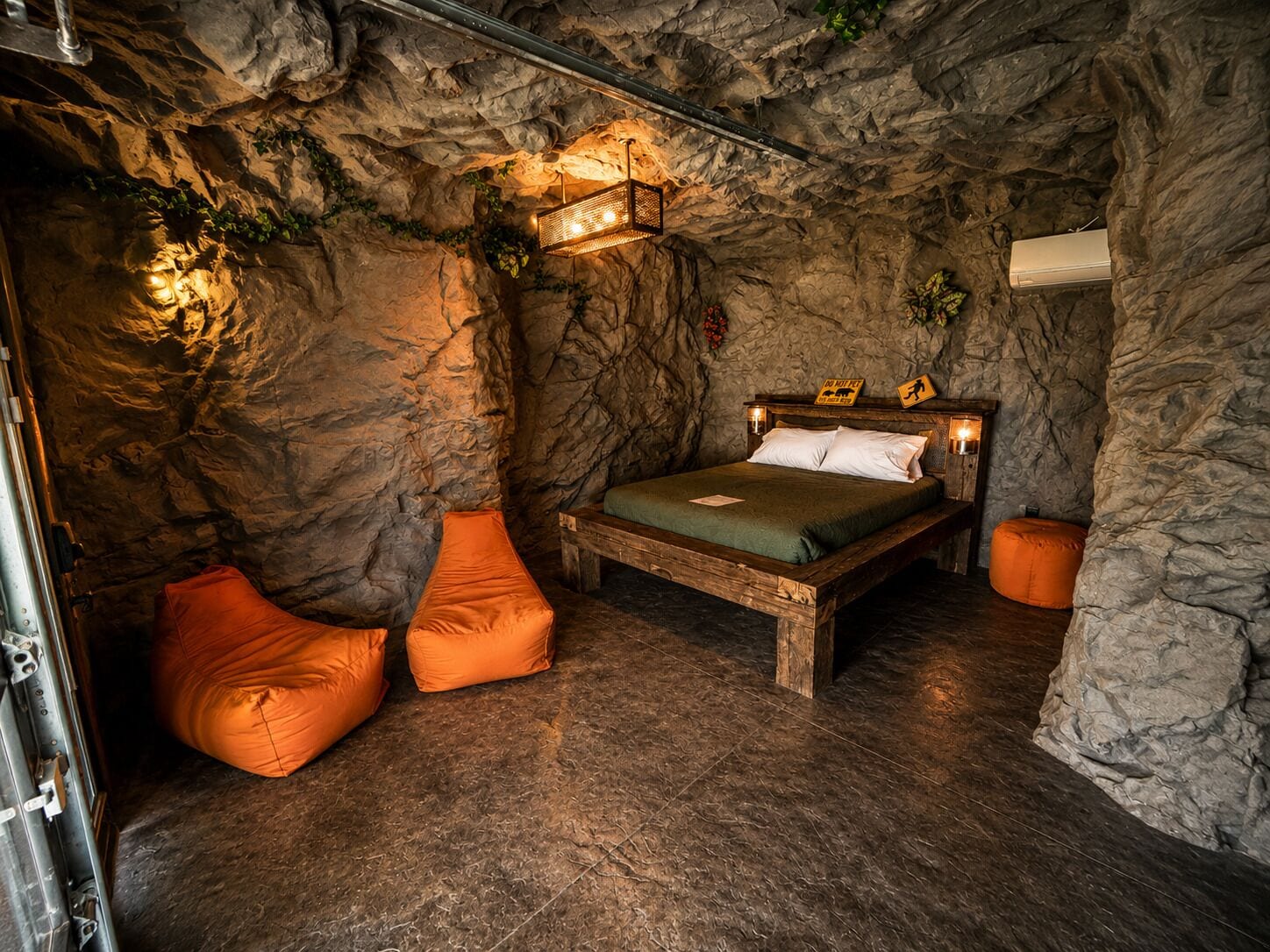 Cozy Cave  | Individually decorated, individually furnished, free WiFi