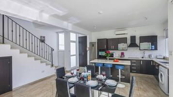 Villa (3 Bedrooms) | Interior