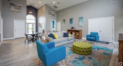 Spacious 3Bed/3Bath Apt: Pet-Friendly, Gym, Minutes from EIU & Local Attractions