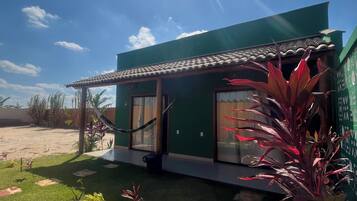 Economy Chalet | Living area