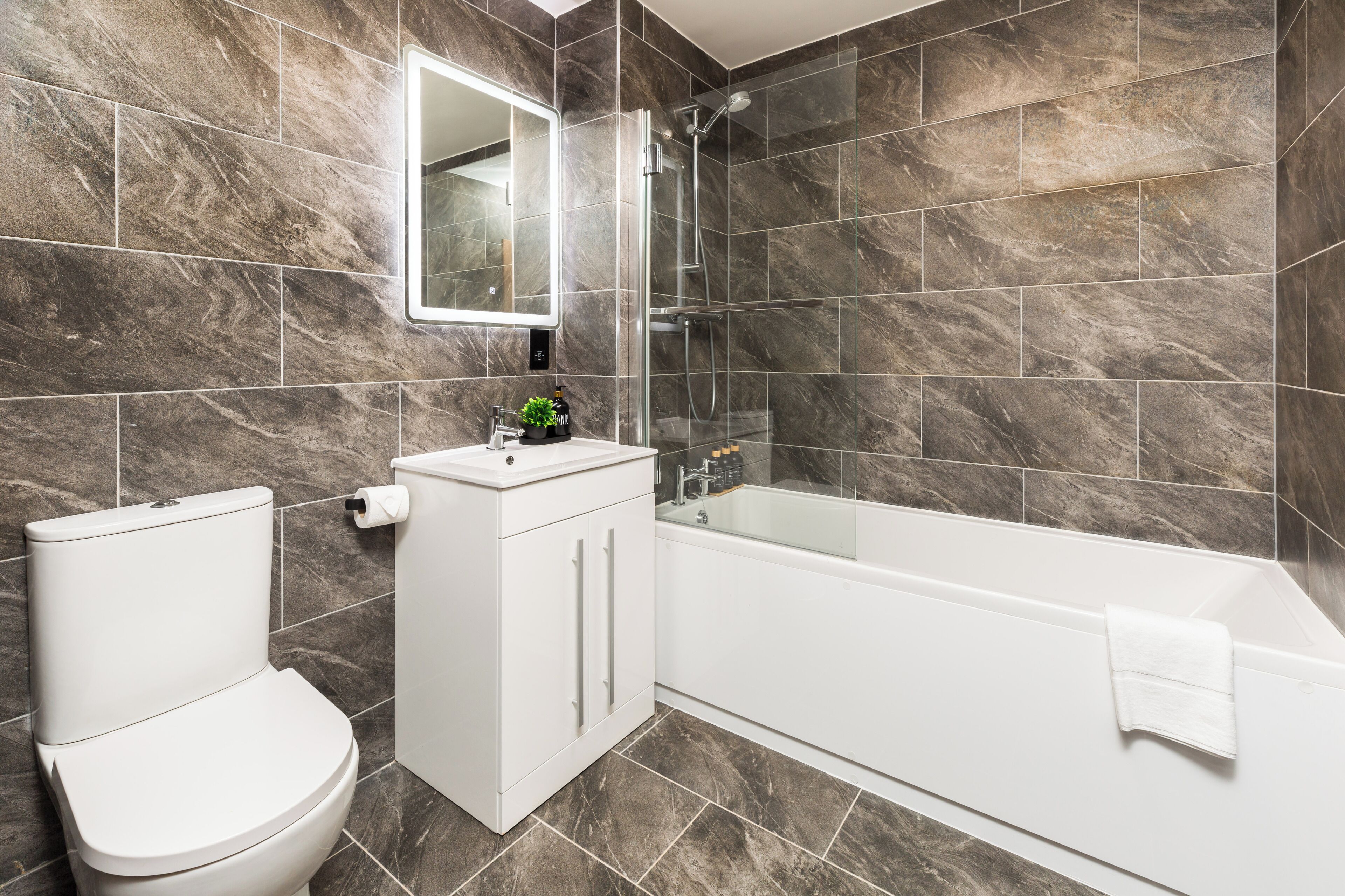 Comfort Suite | Bathroom