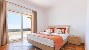 6 bedrooms, bed sheets - Villa Las Rosas (Albufeira)