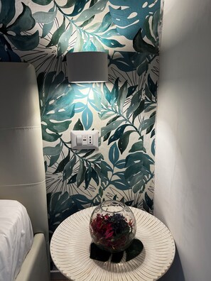 1 bedroom, iron/ironing board, travel cot, WiFi - Cozy studio apartment with elevator and kitchenette in the center of Naples (Napoli)