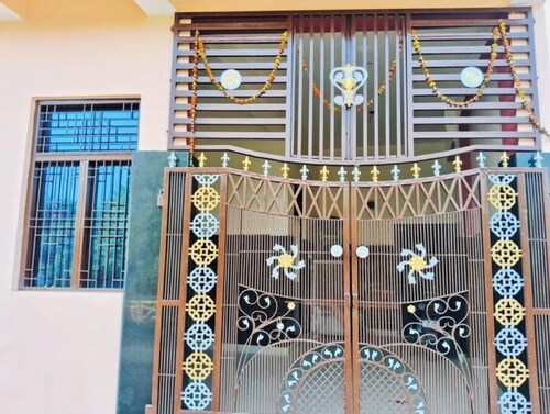 Triveni Niwas Second floor with 2 rooms 