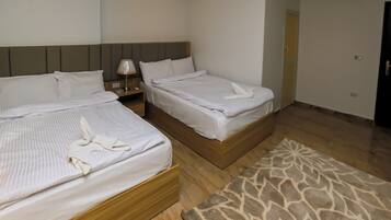 Habitación clásica doble, 1 habitación, patio, vistas al jardín | Terraza o patio