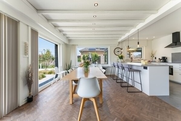 Villa | 3 Schlafzimmer, schallisolierte Zimmer