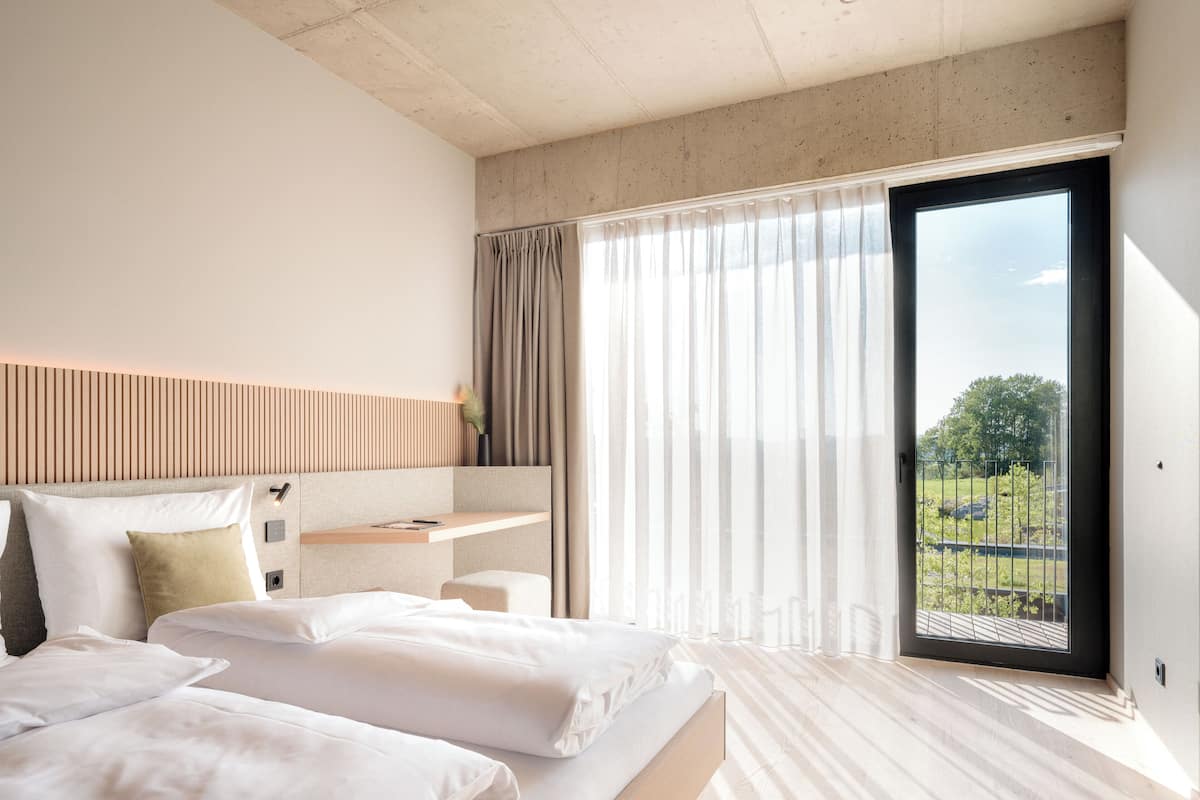 Double Room, Balcony | 1 bedroom, laptop workspace, blackout drapes, free WiFi