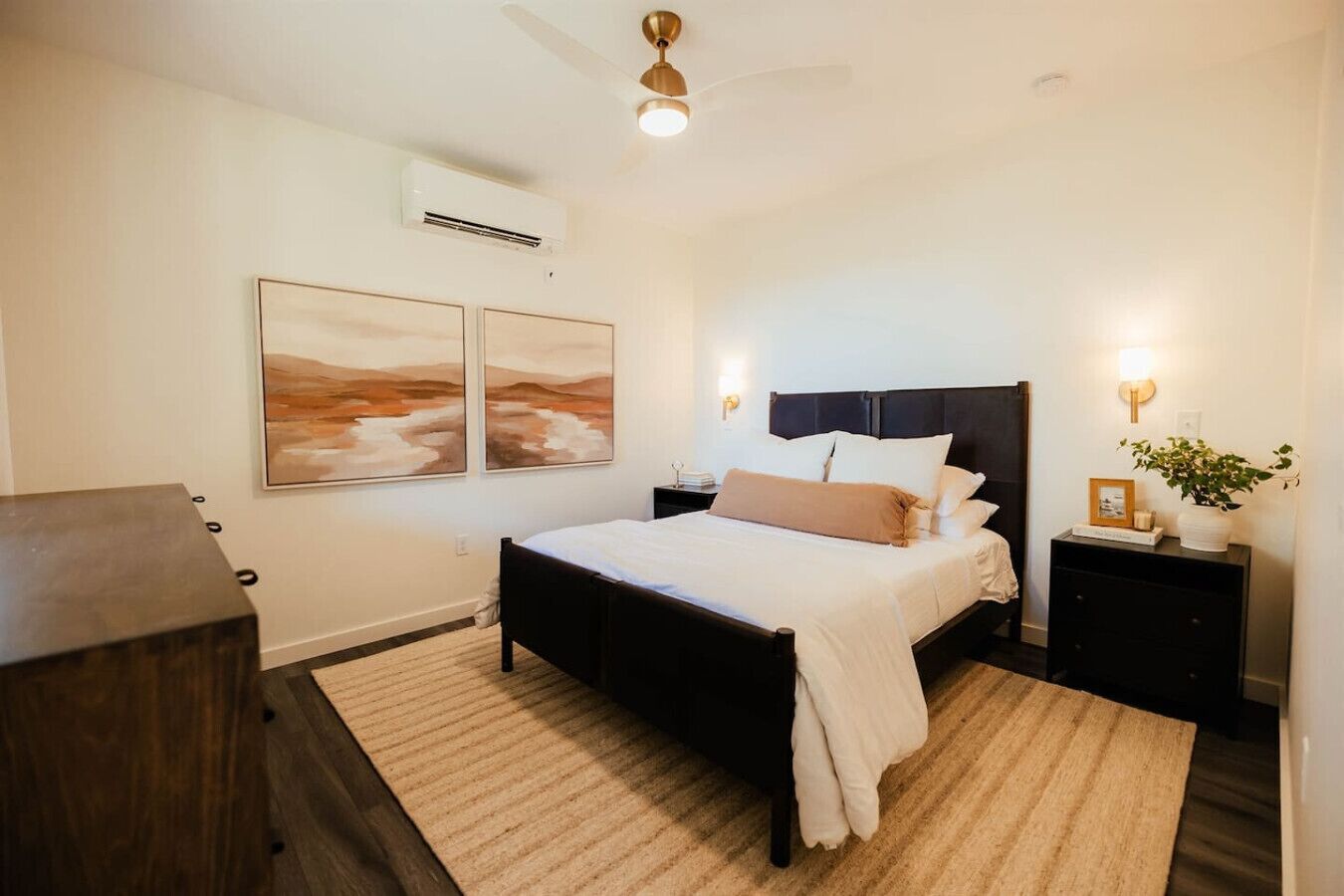 2 makuuhuonetta, Wi-Fi, vuodevaatteet