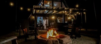 Red River Gorge Raven’s Summit Luxury HotTub WiFi