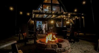 Red River Gorge Raven’s Summit Luxury HotTub WiFi