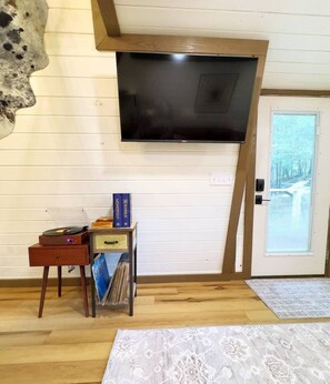 1 slaapkamer, een bureau, wifi, beddengoed