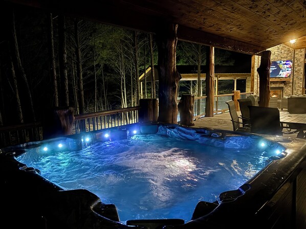 Bain à remous extérieur