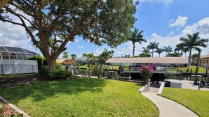 Unclassified image, 5 of 25, button - Waterfront gulf access retreat in coveted SW cape. Bring your boat!  (Cape Coral)