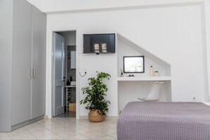 2 bedrooms