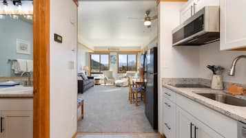 Studio | Intérieur