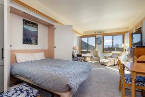 Studio | Laptop workspace, free WiFi - 2756 Slopeside Condo (Keystone)