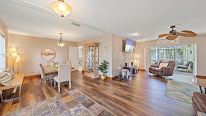 House, 3 Bedrooms | Interior