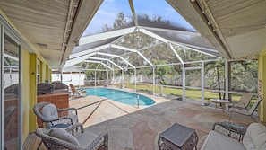 House, 3 Bedrooms | Interior - Tee Time On Breezemont 3 Bedroom Home (Sarasota)
