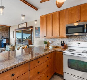 Condo, 1 Bedroom | Private kitchen | Fridge, oven, coffee/tea maker, toaster