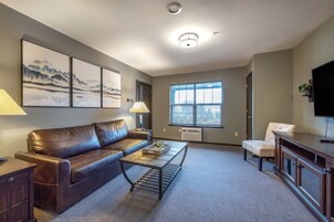 Condo, 1 Bedroom | Living area | Smart TV