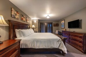 Condo, 1 Bedroom