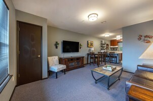 Condo, 1 Bedroom | Living area | Smart TV