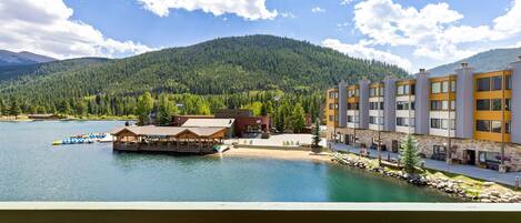 Condo, 1 Bedroom | Property grounds