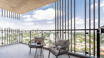 Estudi Grand | Interior