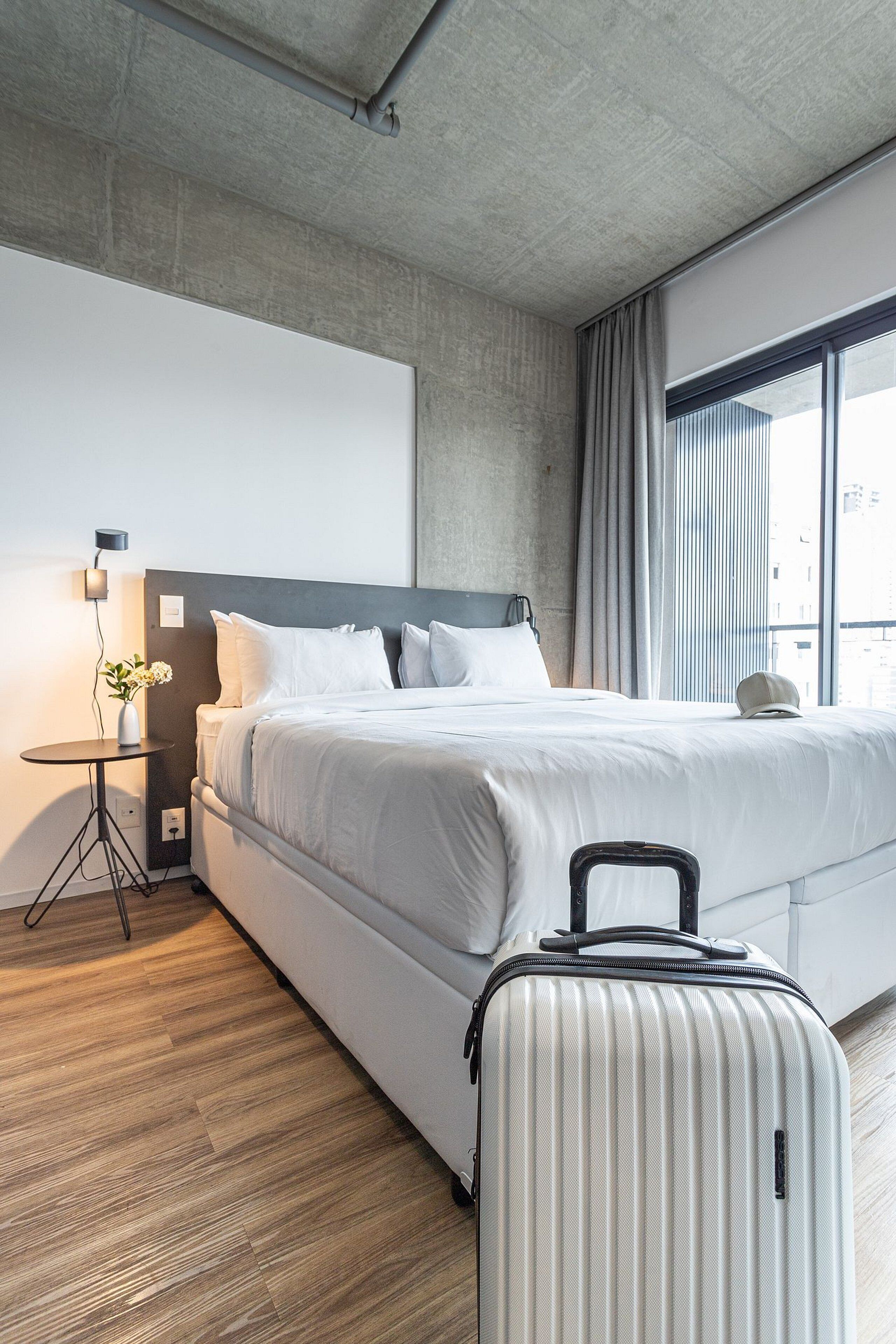 Departamento urbano | Tabla de planchar con plancha, wifi gratis y ropa de cama 