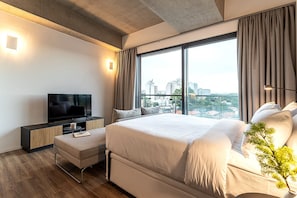 Estudio superior | 1 dormitorio, tabla de planchar con plancha, wifi gratis y ropa de cama