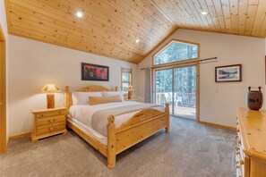 House (4 Bedrooms) | Interior - Hansel by Avantstay Pool Table, 5mins to Skiing (Truckee)