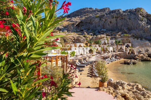 Property grounds - Villa 11 Satori - Two Bedroom Villa, Sleeps 4 (Kolympia)