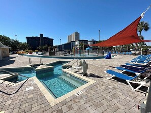 Pool - Cozy and charming apartment in Myrtle Beach (Myrtle Beach)
